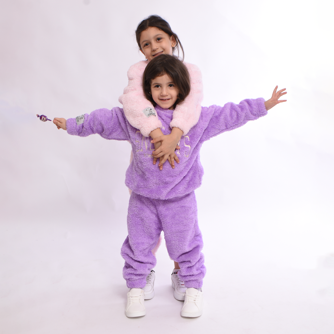 FLUFFY FLEECE SET