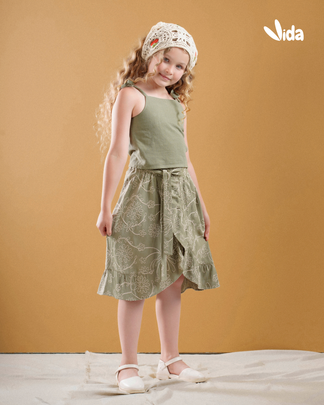 Two-piece set