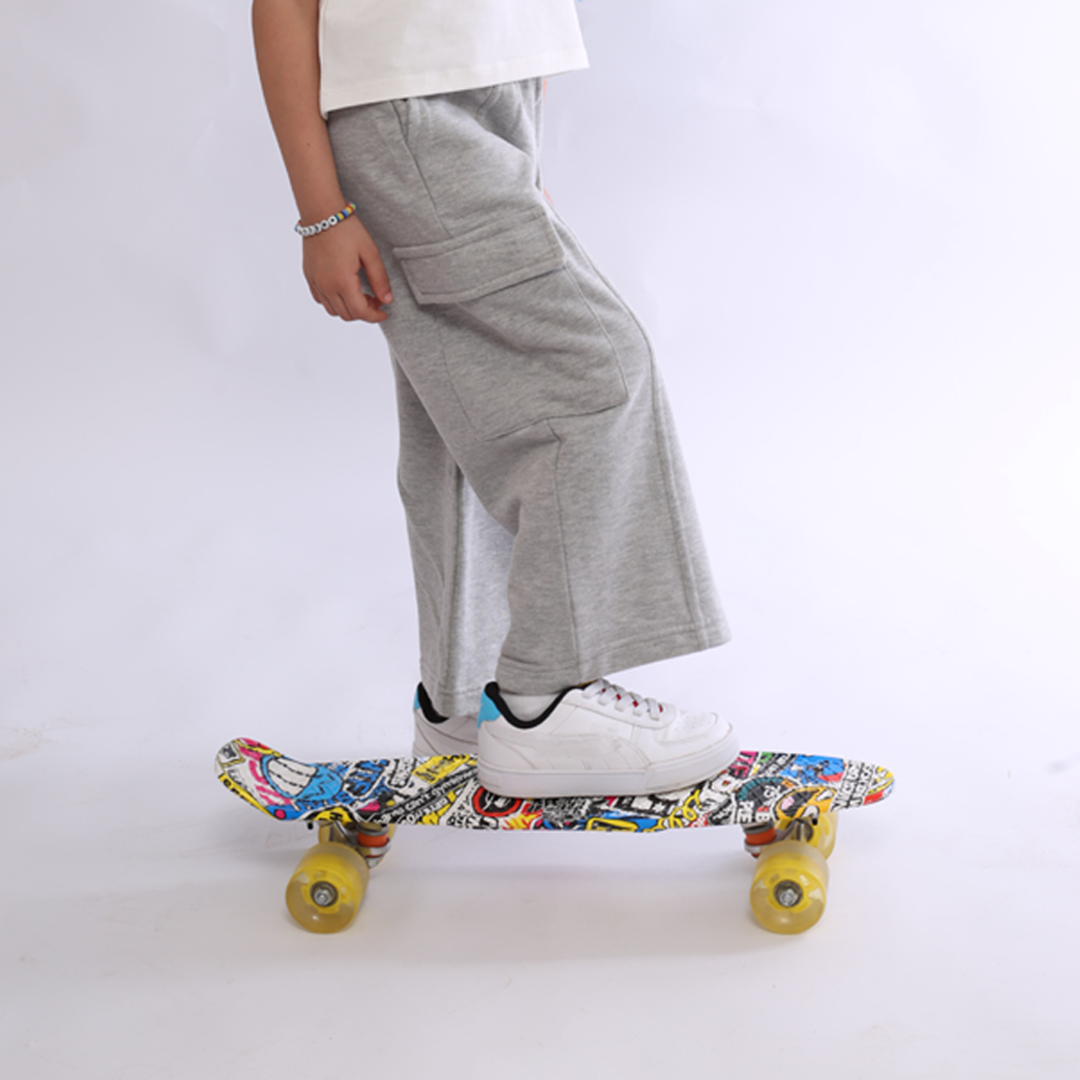 WIDE-LEG CARGO PANTS