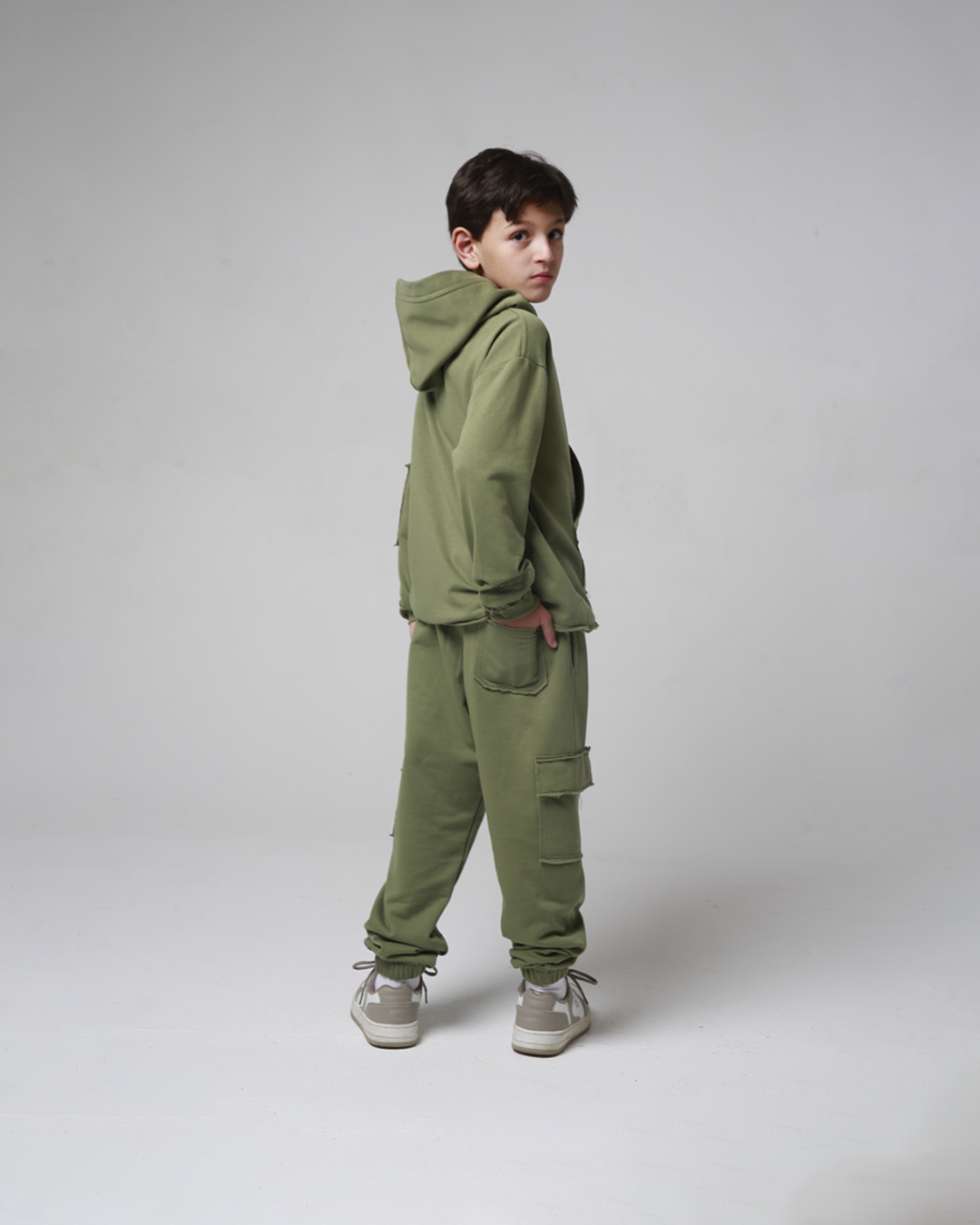 CLASSIC OLIVE HOODIE & JOGGER SET